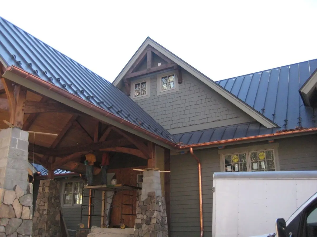 Craftsman Roofing team delivering quality roofing work in Roxborough Park